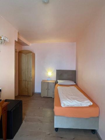 Hotel Am Roonplatz บอนน์ ภายนอก รูปภาพ