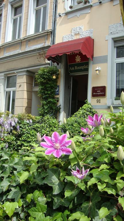 Hotel Am Roonplatz บอนน์ ภายนอก รูปภาพ