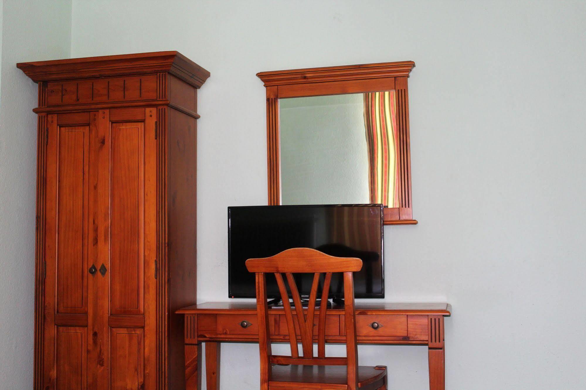 Hotel Am Roonplatz บอนน์ ภายนอก รูปภาพ
