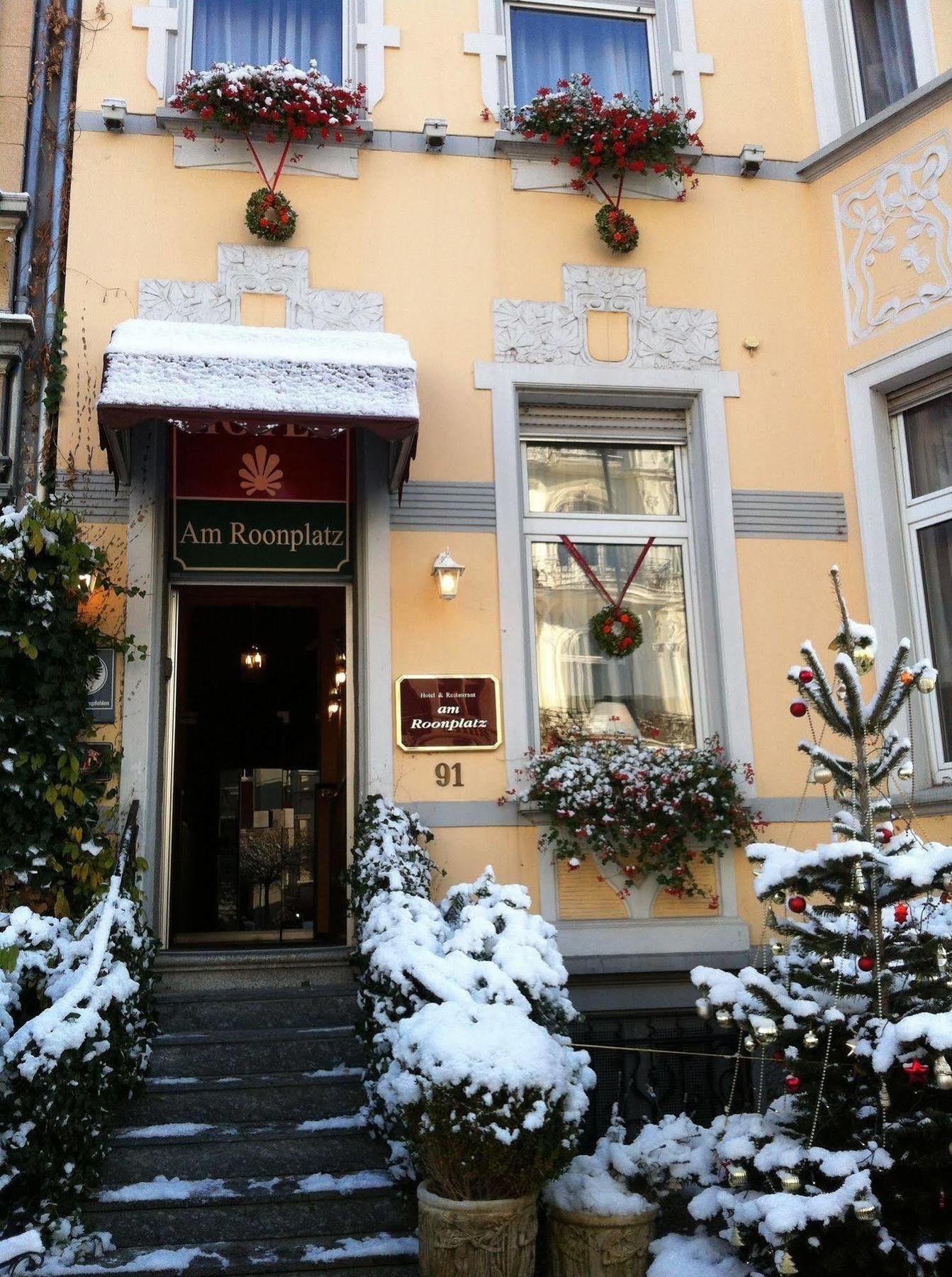 Hotel Am Roonplatz บอนน์ ภายนอก รูปภาพ